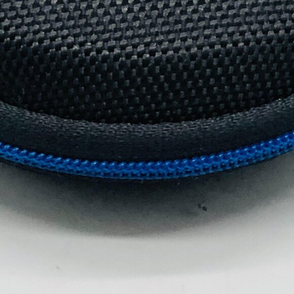 Senso headphone case with zipper black & blue headphones not included 3.5" READ - Picture 3 of 9